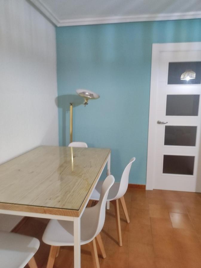 Alojamiento La Paz Linares  Buitenkant foto